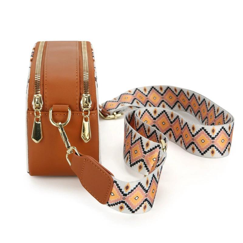 fashion ladies daily use cross body bag with unique design